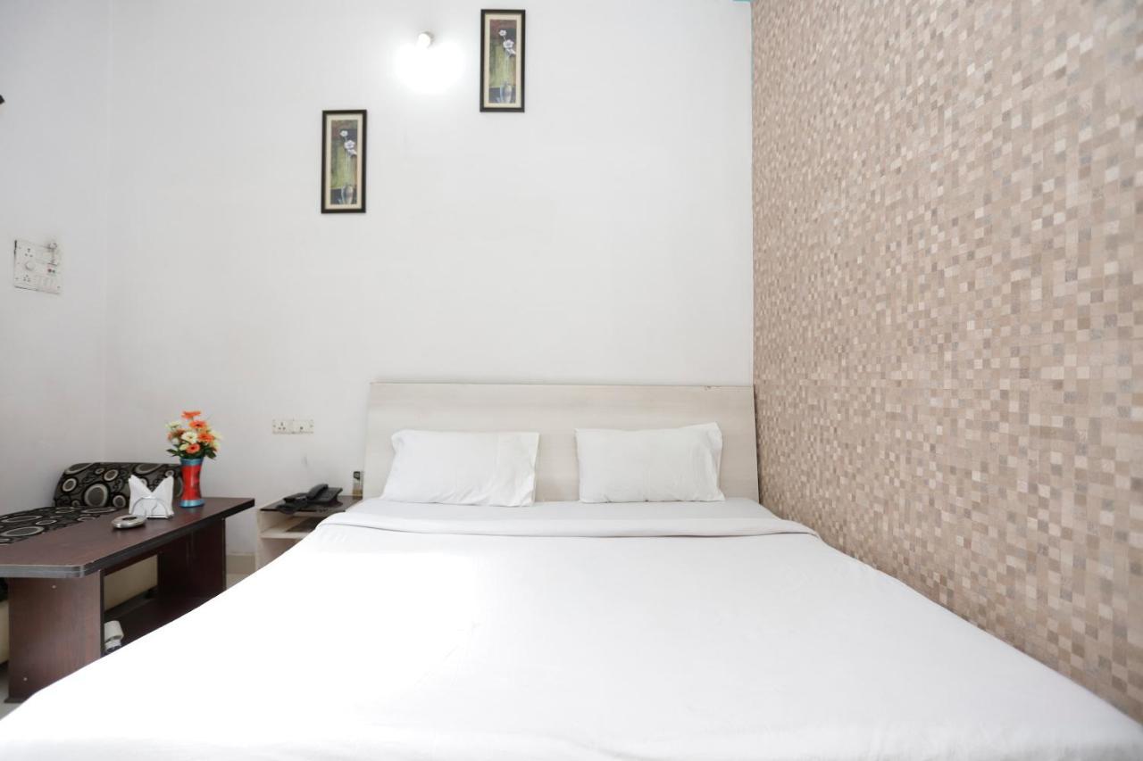 Spot On 39940 Shree Shine Hotel Satna Exterior foto